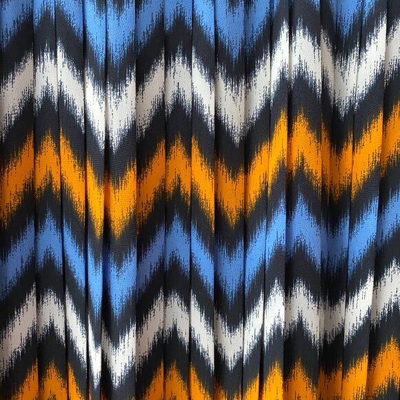 Michael Kors Maxi Skirt Striped Chevron Pleated Size XXS - Picture 3 of 5